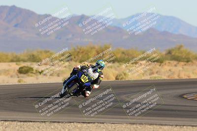 media/Oct-29-2022-CVMA (Sat) [[14c0aa3b66]]/Race 11 Amateur Supersport Open/